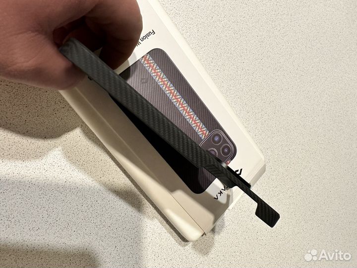 Pitaka iPhone 14 pro max