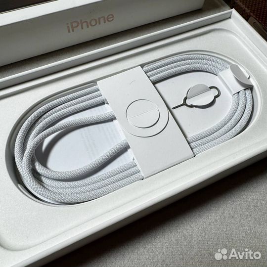 Зарядный провод от iPhone 16 pro (оригинал)