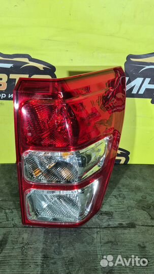 Задний правый фонарь Suzuki grand vitara