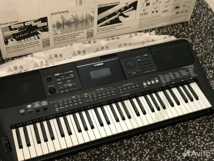 Синтезатор Yamaha PSR-E463 Синтезатор