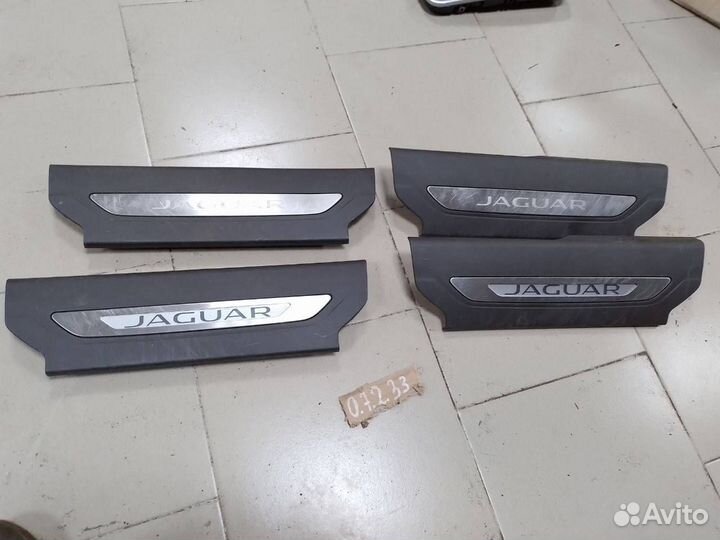 Накладка порога передняя F-pace