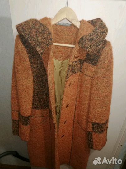 Пальто демисезонное