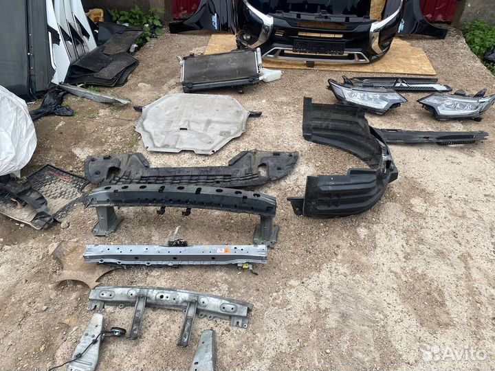 Митсубиси Аутлендер 3 Ноускат/ Передняя часть