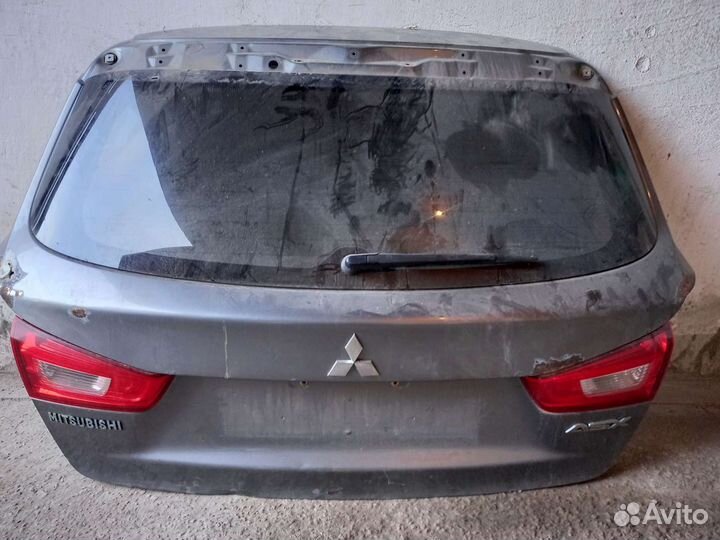 Продаю крышку багажника