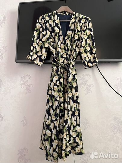 Платье нарядное