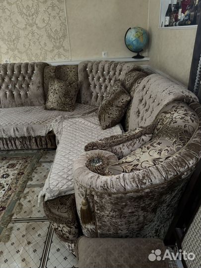 Диван с креслами
