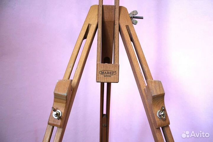 Мольберт художественный
