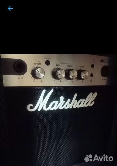 Продаю комбоусилитель marshall mg10cf