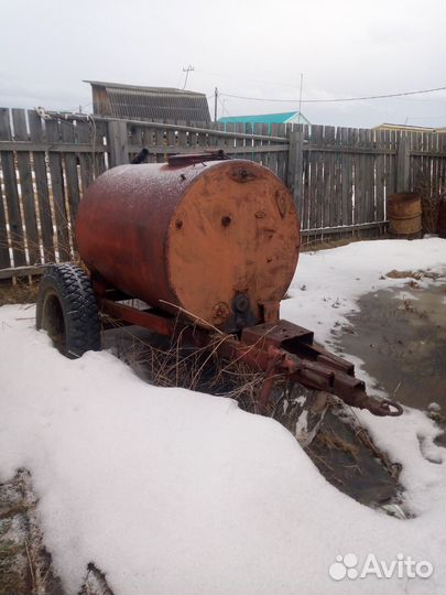 Тракторный прицеп телега
