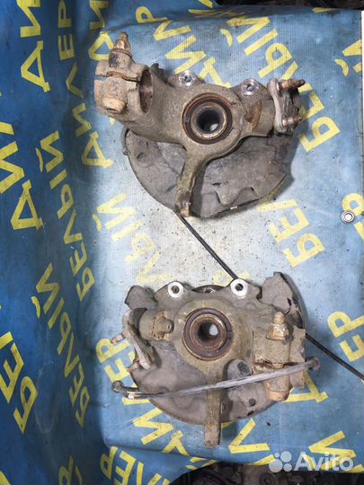 Поворотный кулак Volkswagen Polo sed Rus