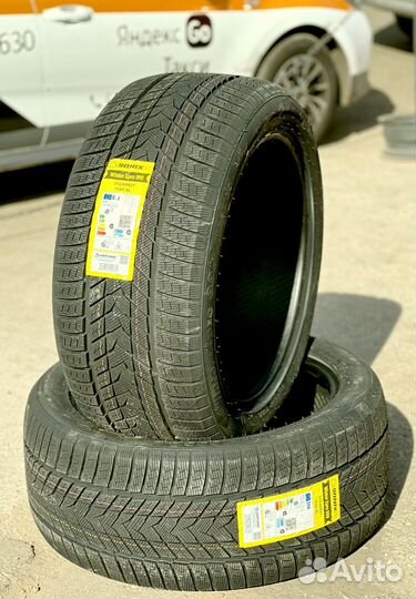 Sonix WinterXPro 999 275/40 R21 148T