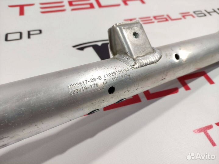Распорка стоек Tesla Model S 2015 1020294-00-C