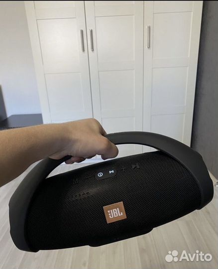 Колонка jbl boombox
