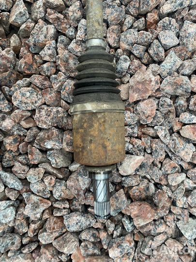 Привод левый рено сандеро степвей