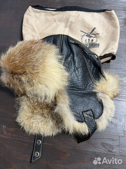 Варежки и шапка меховые