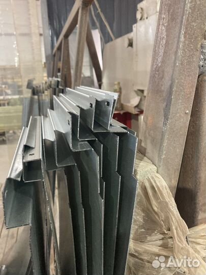 Фасадные кассеты,козырьки,откосы, отливы, парапеты