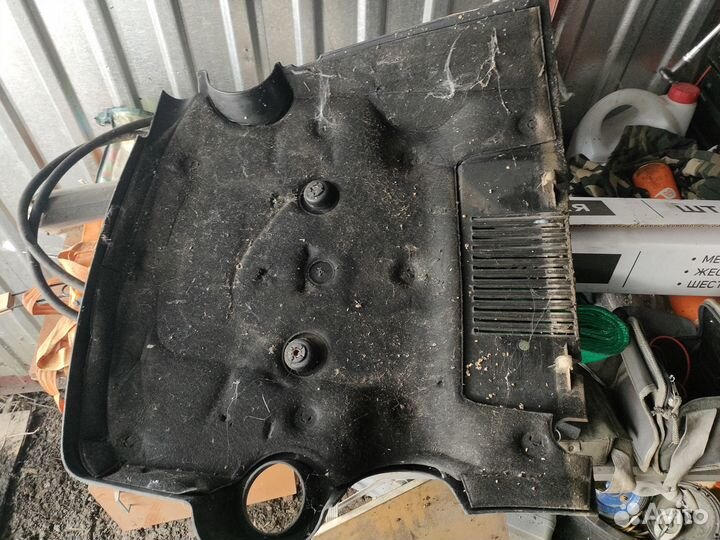 Крышка двигателя декоративная Jeep Grand Cherokee