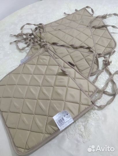 Сидушки на табуретки