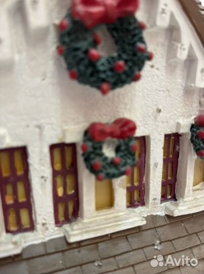 Светящийся домик декоративный