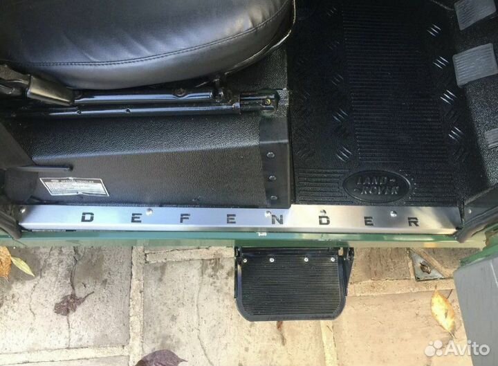 Дверные пороги на Land rover defender 110