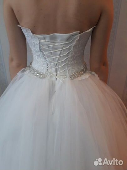 Платье свадебное