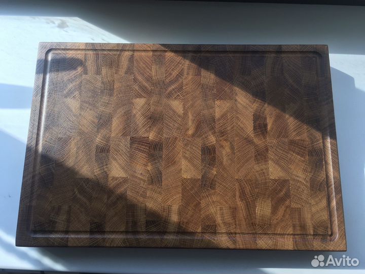 Торцевая разделочная доска из массива дуба
