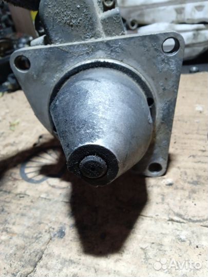 Продаю стартер двигателя