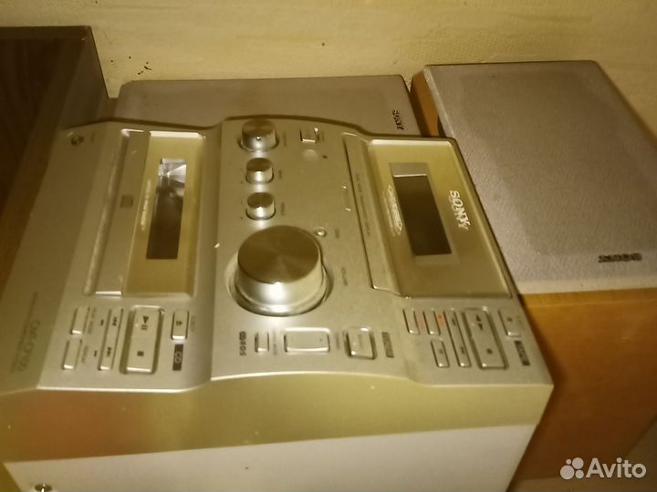Музцентр HI-FI sony CMT-CP 100