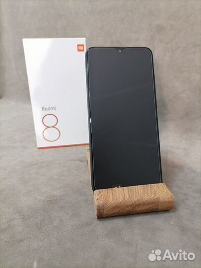 Xiaomi Redmi 8, 4/64 ГБ
