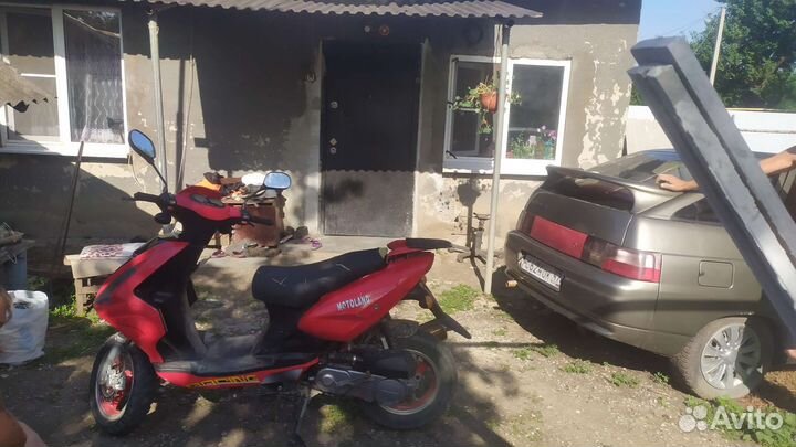 Скутер 80 куб