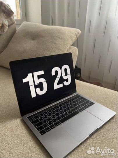 Macbook Pro 13 touch bar