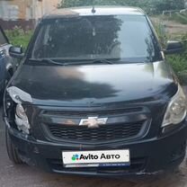 Chevrolet Cobalt 1.5 MT, 2013, битый, 135 000 км, с пробегом, цена 295 000 руб.