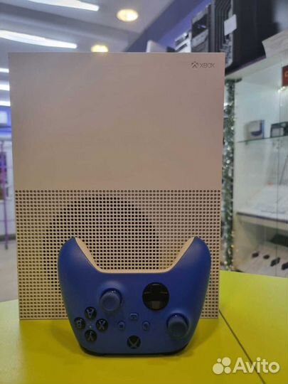 Microsoft Xbox One S 1TB