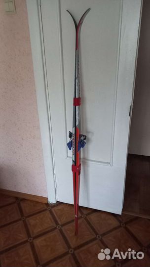 Беговые лыжи