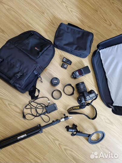 Зеркальный фотоаппарат nikon комплект