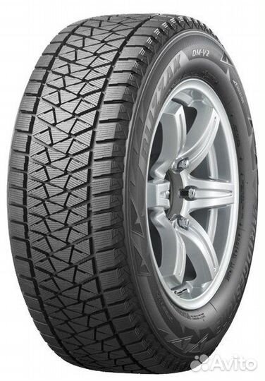 Bridgestone Blizzak DM-V2 215/70 R17