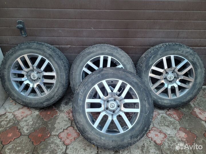 Bridgestone Blizzak DM-V2 235/65 R18 106S