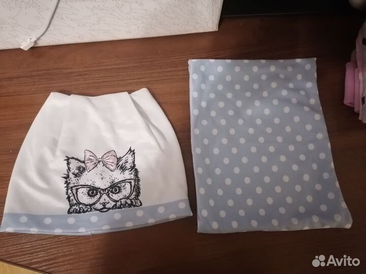 Шапочки для двойняшек