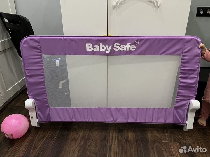 Защитный барьер baby safe 2шт для кровати