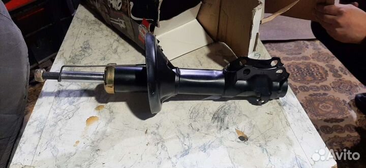 Передние стойки