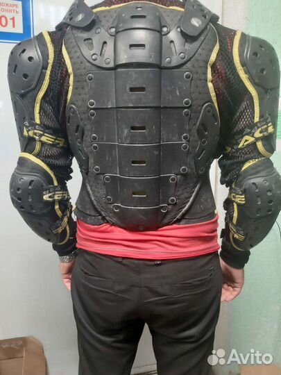 Мотоэкиперовка мужская Б/У