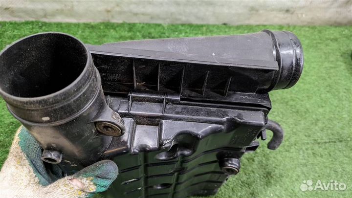 Корпус воздушного фильтра Skoda Octavia 3 2017