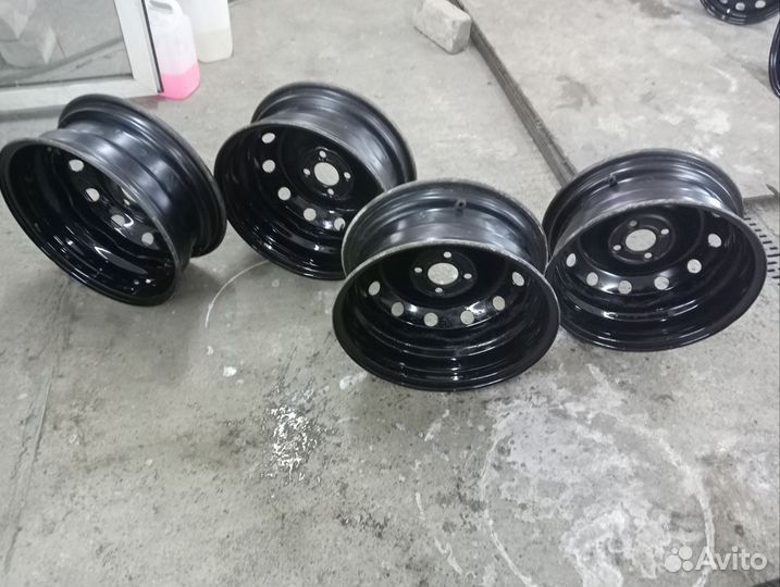 Диски штампованые r15
