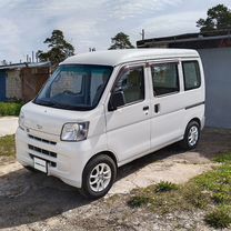 Daihatsu Hijet 0.7 AT, 2016, 174 000 км, с пробегом, цена 750 000 руб.