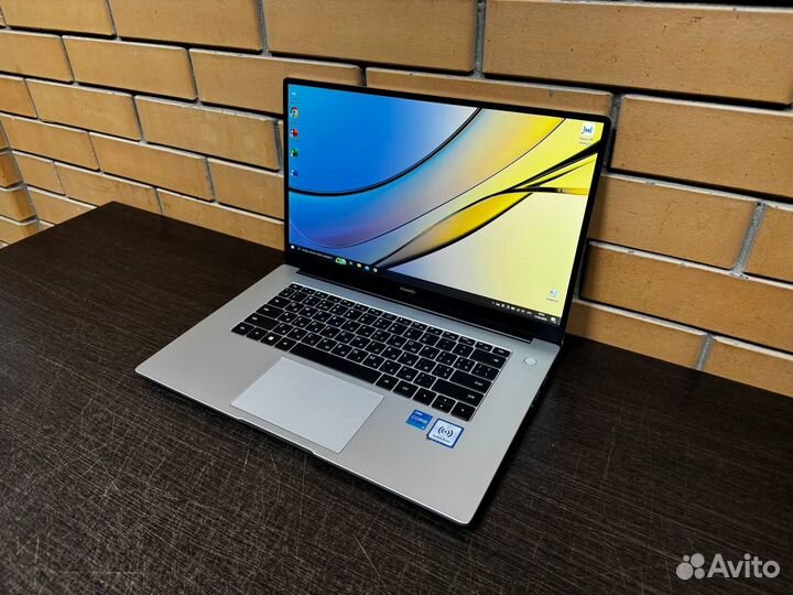 Ноутбук Huawei/i3-11/Full HD/SSD