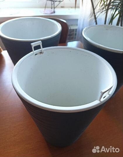 Кашпо со вставкой