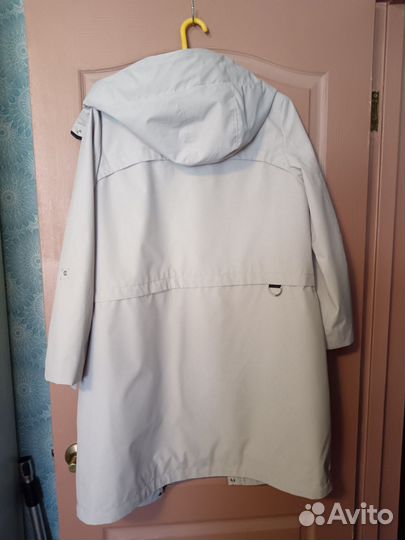 Плащ женский