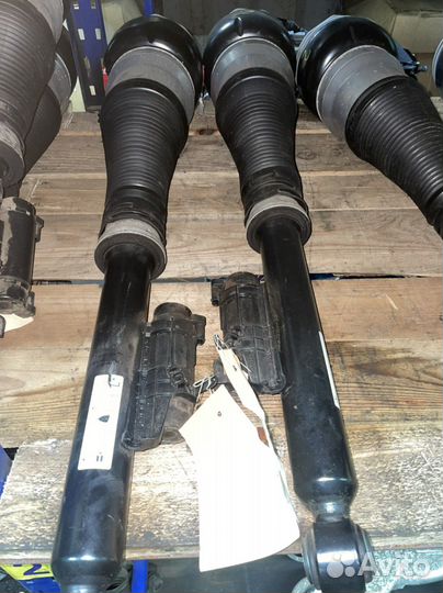 Стойки Mercedes w222 4-matic