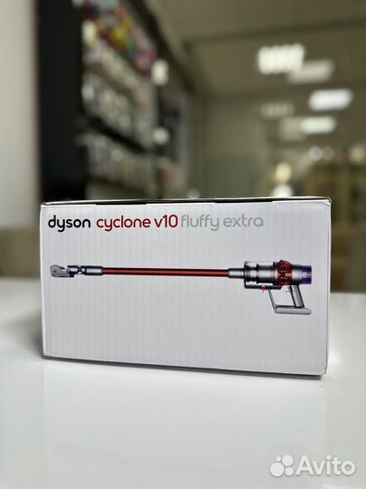 Пылесос Dyson V10