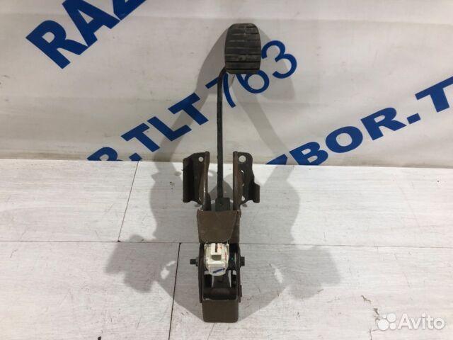 Педаль тормоза renault logan 2 1.6 мт седан